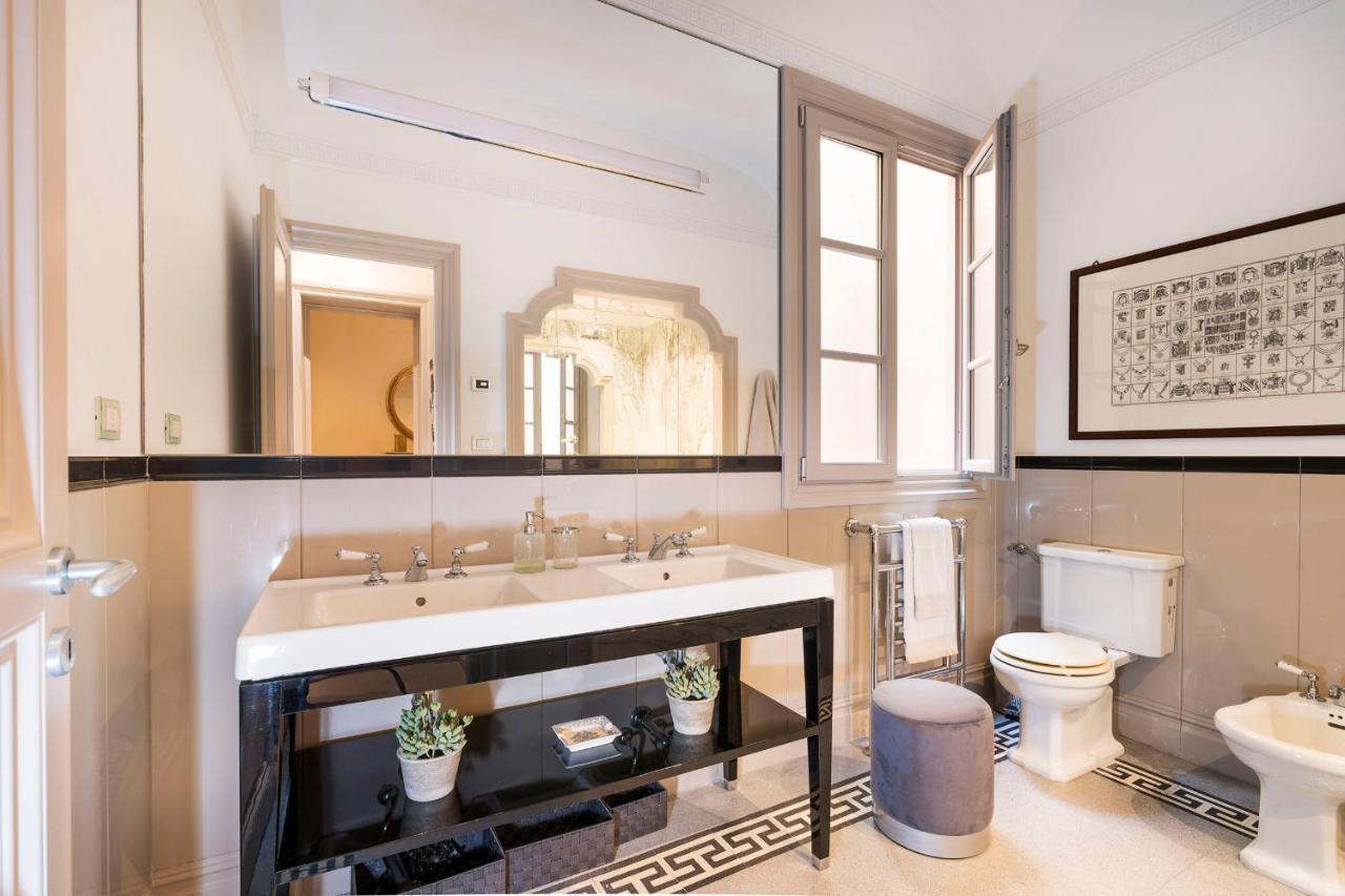 Dimora Al Duomo Apartment ตราปานี ภายนอก รูปภาพ
