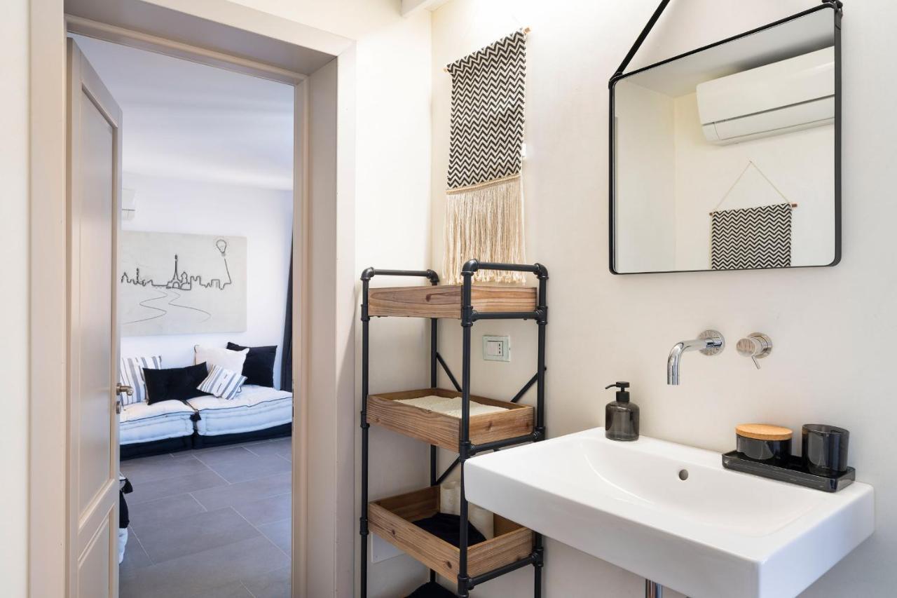 Dimora Al Duomo Apartment ตราปานี ภายนอก รูปภาพ