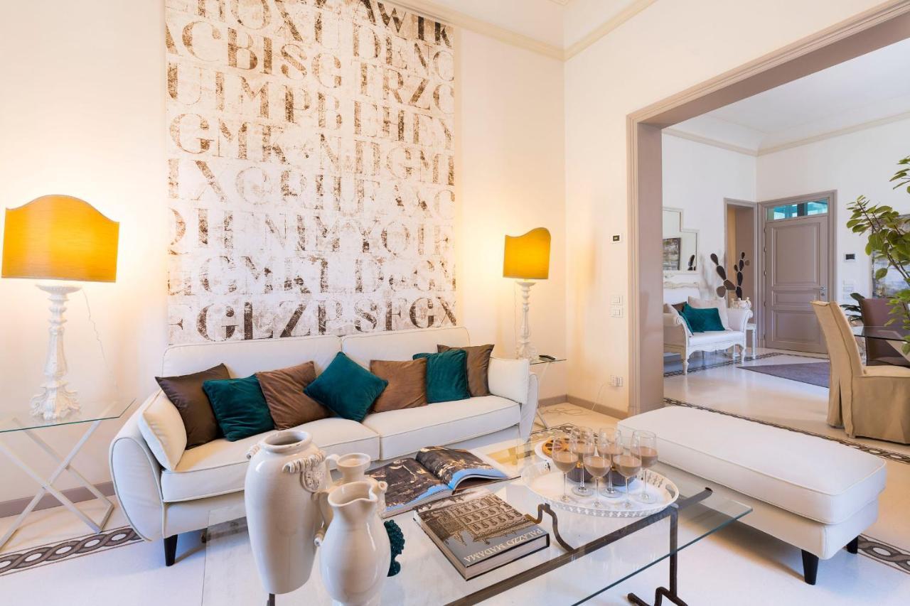 Dimora Al Duomo Apartment ตราปานี ภายนอก รูปภาพ