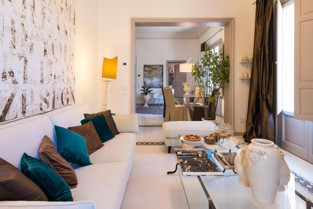 Dimora Al Duomo Apartment ตราปานี ภายนอก รูปภาพ