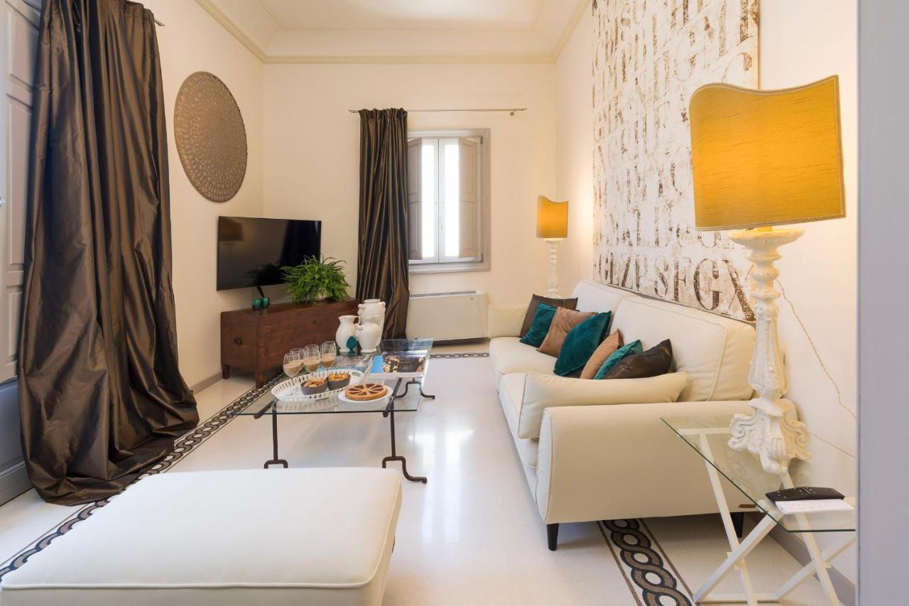Dimora Al Duomo Apartment ตราปานี ภายนอก รูปภาพ